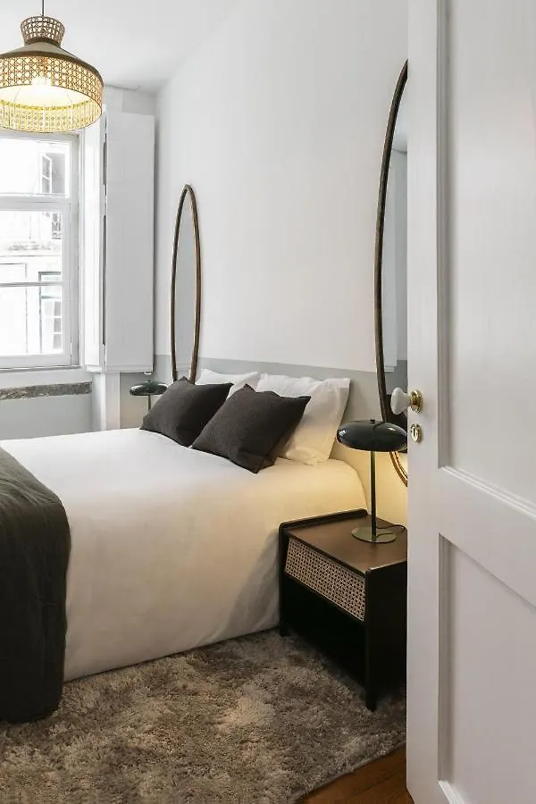 Downtown Flat With Design And Comfort At Downtown, 3Rd-Floor No Lift Lisboa 0*,